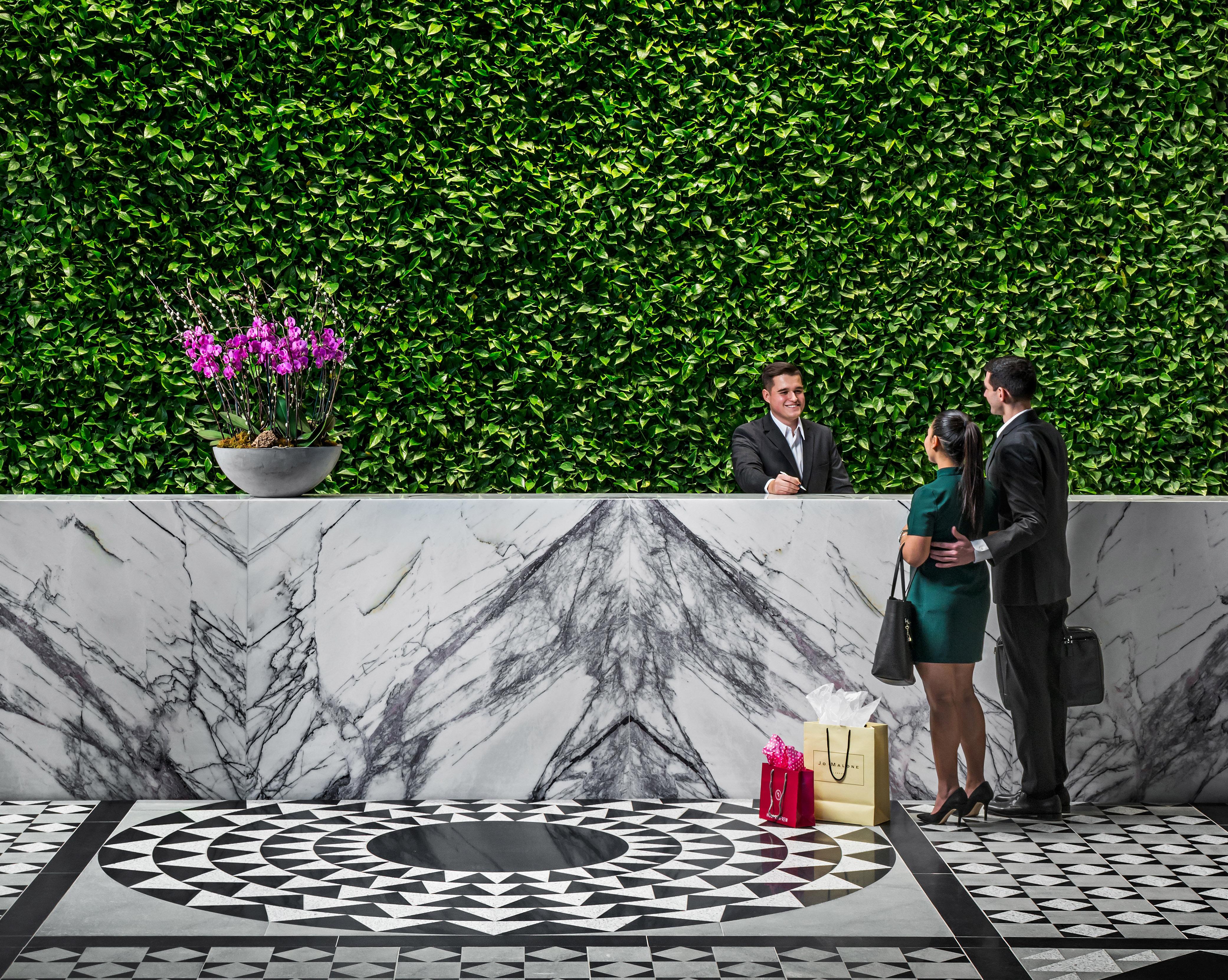 Hotel X Toronto, A Destination By Hyatt Hotel Extérieur photo The lobby of the Ritz-Carlton, Singapore